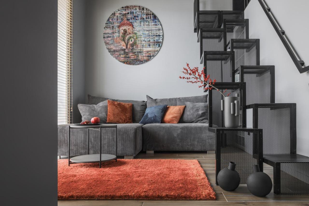 Ivis House Modern Apartment In Vilnius Old Town With Balcony VNO Exteriör bild