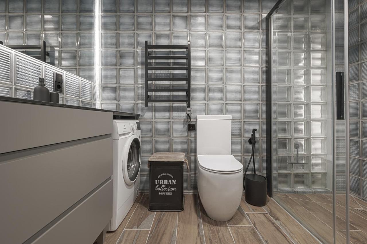 Ivis House Modern Apartment In Vilnius Old Town With Balcony VNO Exteriör bild