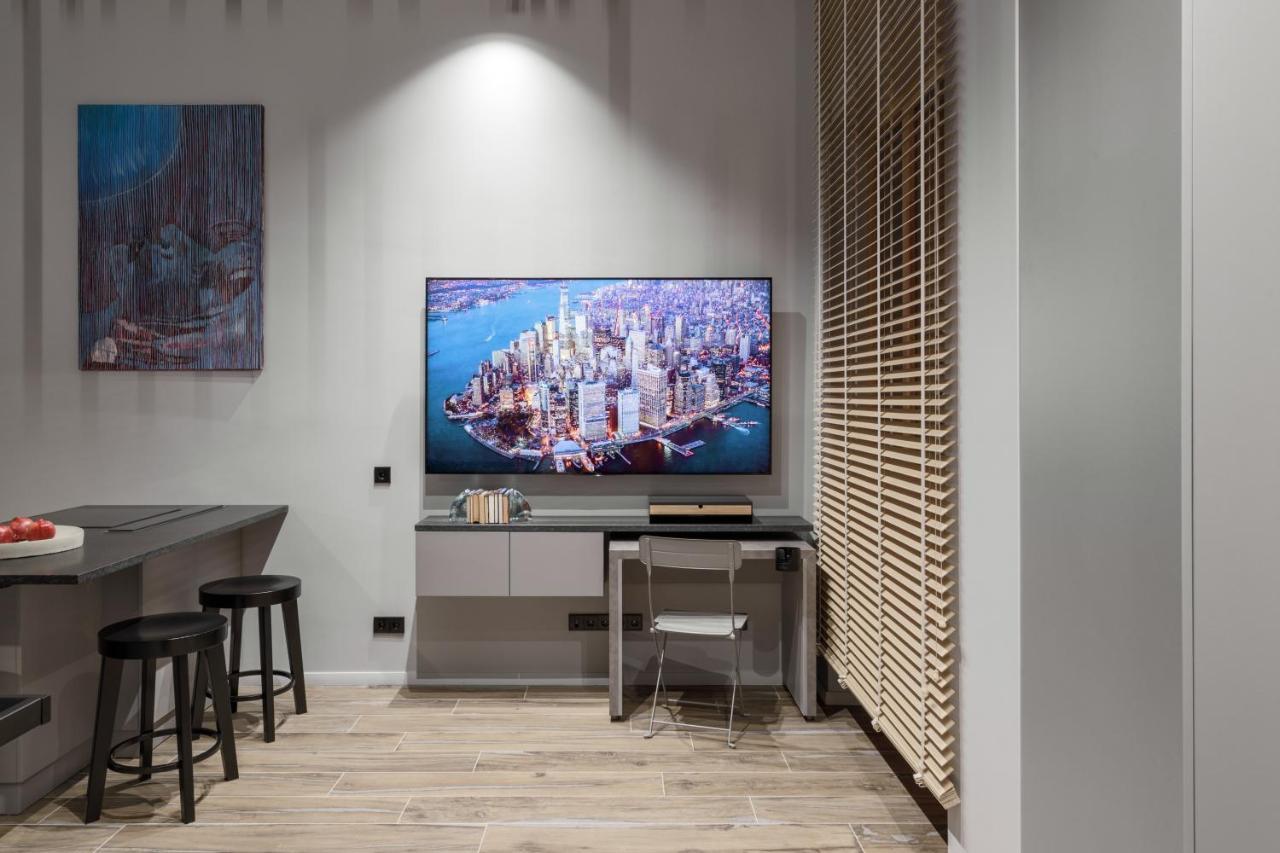 Ivis House Modern Apartment In Vilnius Old Town With Balcony VNO Exteriör bild
