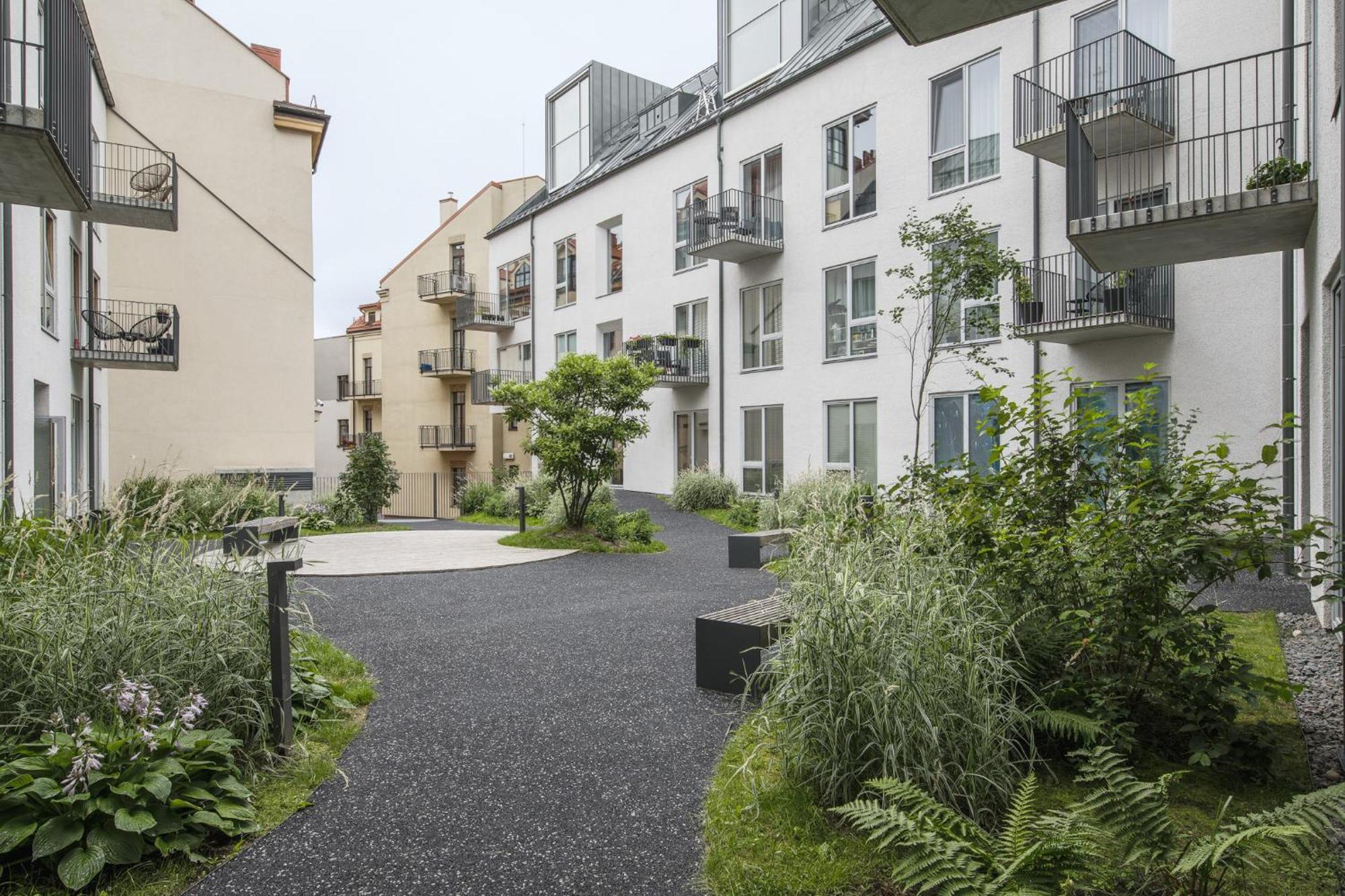 Ivis House Modern Apartment In Vilnius Old Town With Balcony VNO Exteriör bild