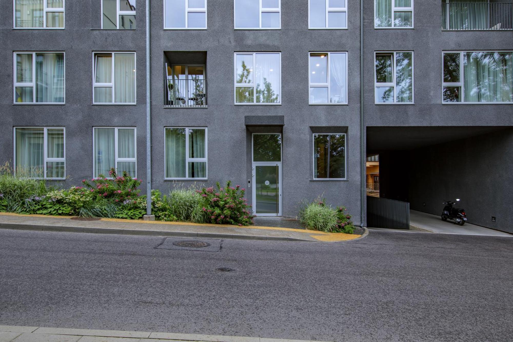 Ivis House Modern Apartment In Vilnius Old Town With Balcony VNO Exteriör bild